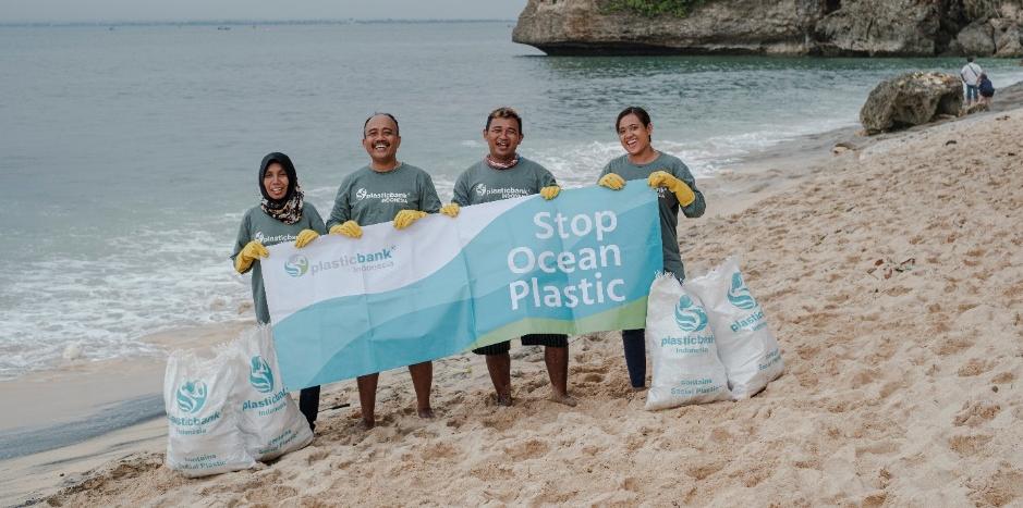 Read more about the article Gemeinsam gegen Plastikmüll in den Ozeanen – Unsere Partnerschaft mit Plastic Bank
